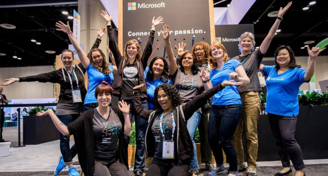 Microsoft Scholarship for Women to Study in the USA | Application Guide & Eligibility Criteria